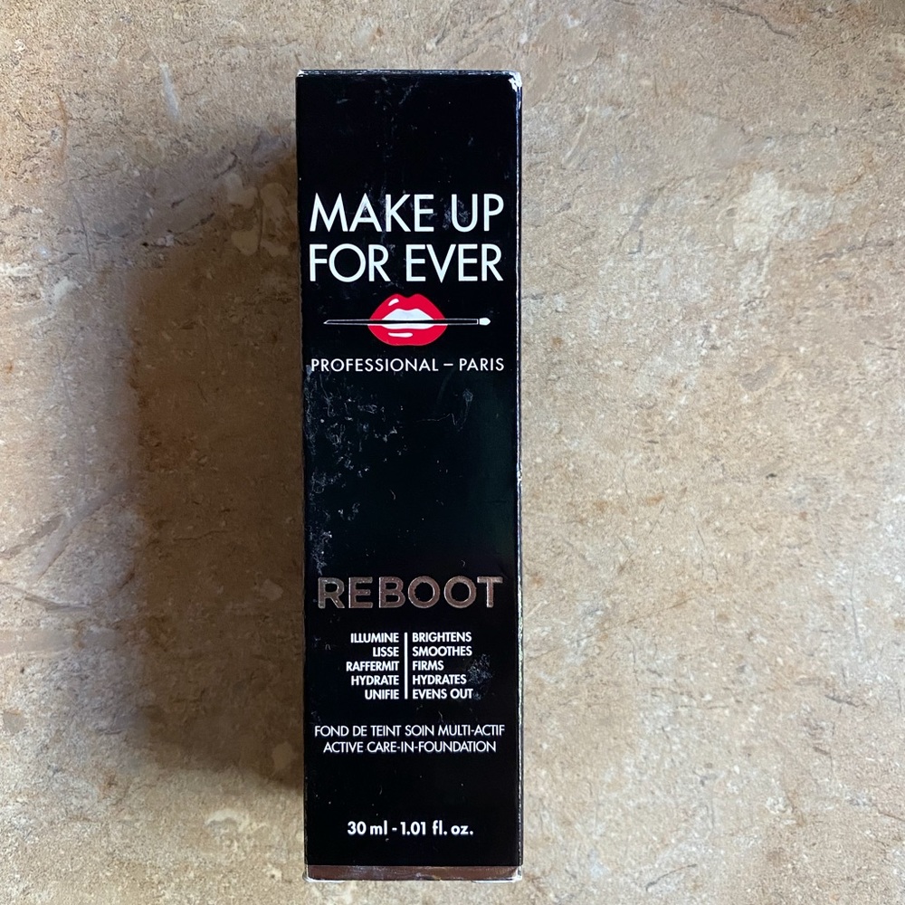Make Up For Ever Reboot Foundation